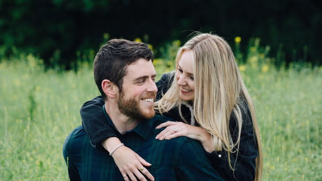 0_Lissie-Harper-with-husband-PC-Andrew-Harper.jpg