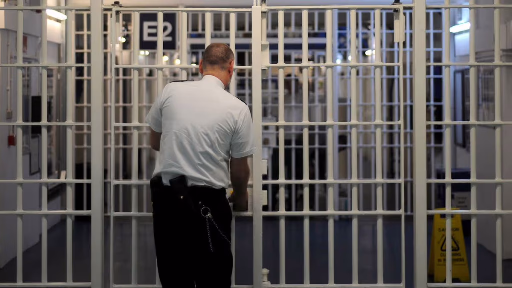 1_Criminals-freed-from-jail-early-to-cut-overcrowding.jpg