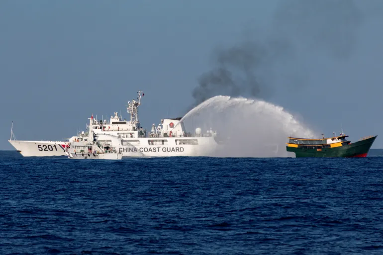 2024-03-06T104328Z_2060213782_RC2CF6AAB875_RTRMADP_3_SOUTHCHINASEA-PHILIPPINES-1749106133.jpg