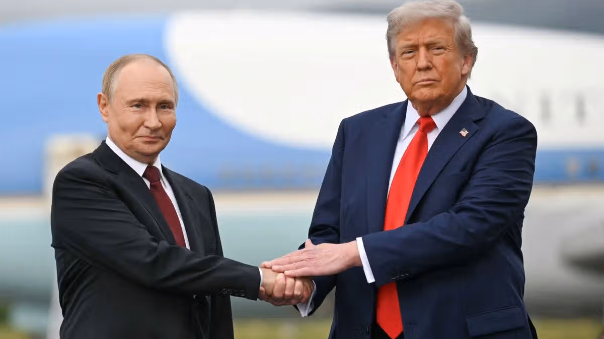 0_FILES-HUNGARY-US-RUSSIA-UKRAINE-CONFLICT-TRUMP-PUTIN.jpg