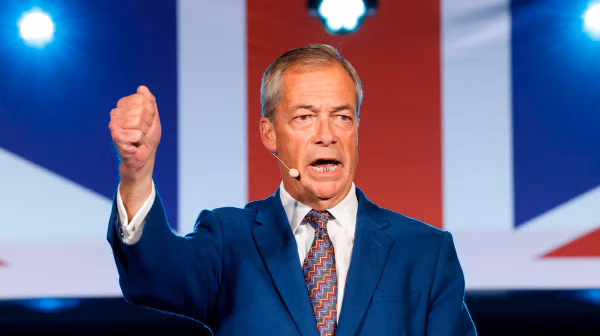 0_Reform-Leader-Nigel-Farage-And-Zia-Yusaf-Attend-A-Press-ConferenceThey-Will-Be-Announcing-That-The.avif