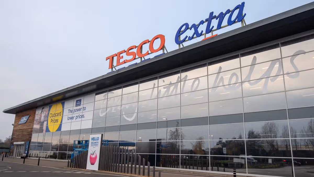 0_file-photo-dated-25112020-of-a-tesco-extra-store-tesco-boss-ken-murphy-has-seen-his-pay-deal-more.avif