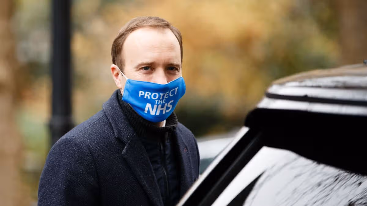 1_Health-Secretary-Matt-Hancock-On-Downing-Street-After-Pfizer-Vaccine-Approval.jpg