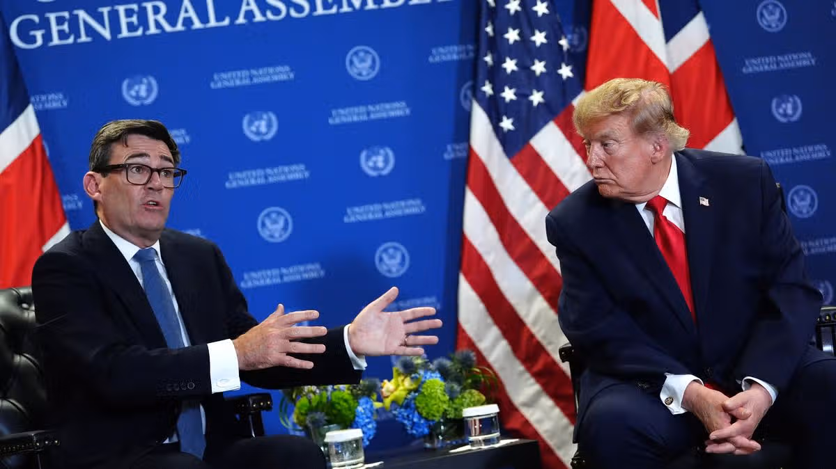 2_Trump-26265816595777.jpg